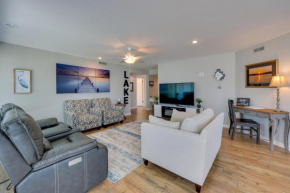 Pool and Lake Hamilton Access Hot Springs Condo!